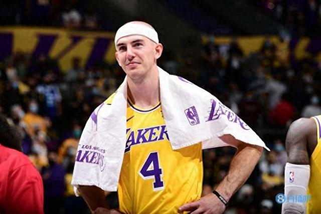 队记卡鲁索是湖人的最爱拉文德罗赞也可能会成为目标