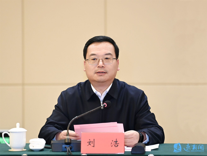 刘浩在致辞中代表市委,市政府,向关心支持宿迁发展的各位领导表示热烈