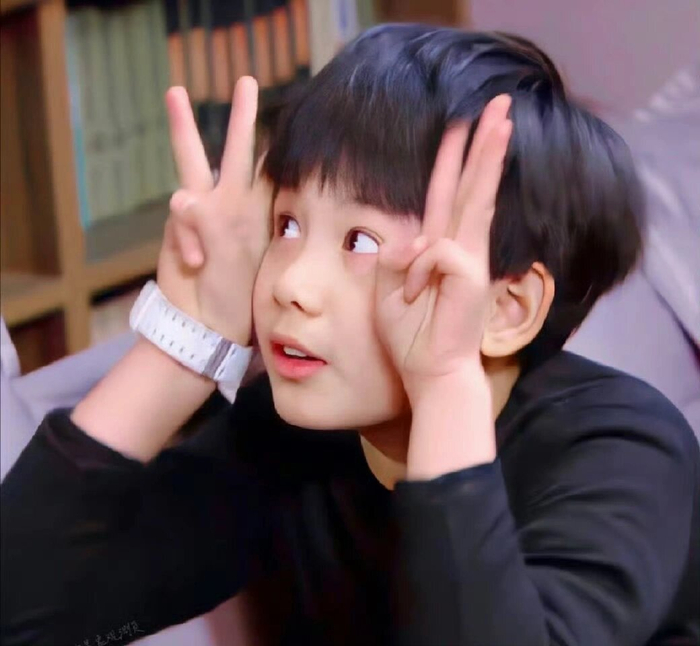考古小时候的胡先煦,真的好像奶团子|胡先煦|团子|考古_新浪新闻