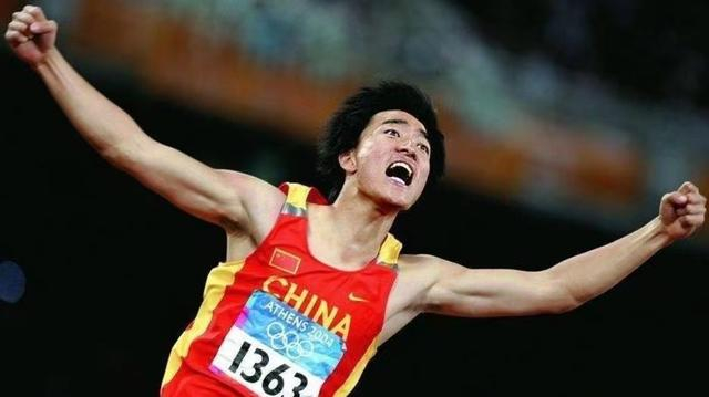 13秒39,破纪录夺冠!17岁新刘翔横空出世,110米栏再出巨星?