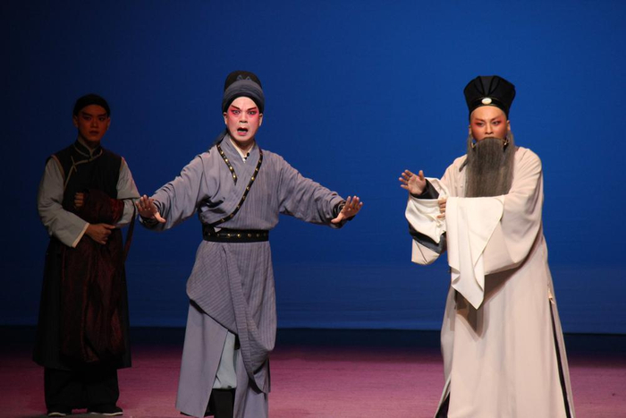 广东汉剧章台青柳在梅州市亮胜客家艺术中心进行省艺术节终评