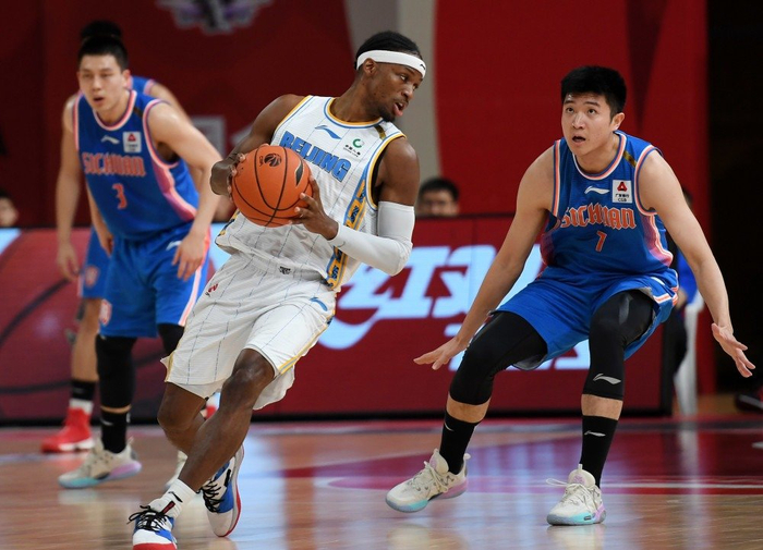 曝吉布森重返北京首钢