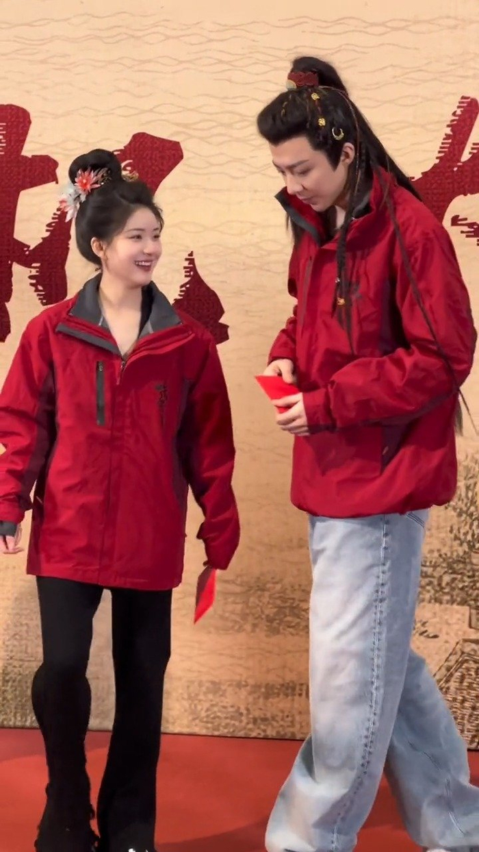 赵露思刘宇宁唐晓天珠帘玉幕开机