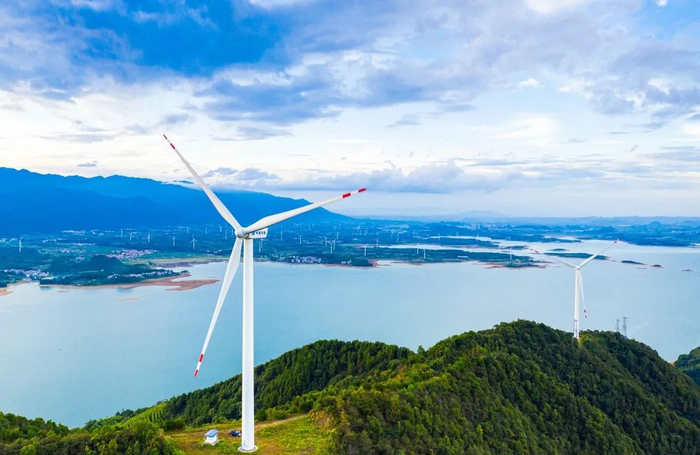 四十年风雨兼程富川这座小城的蜕变离不开瑶乡人民的奋斗