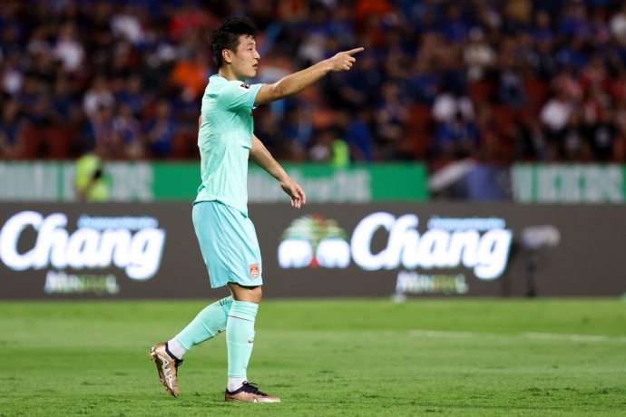 希望未来与海港,国足迈向更远的天地!|上海海港|武磊|国足_新浪新闻