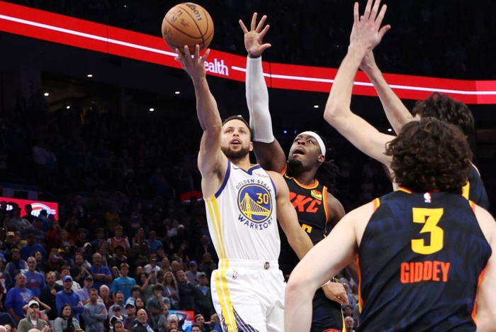 19日nba前瞻库里有望复出终结5连败东契奇战字母冲西部第一