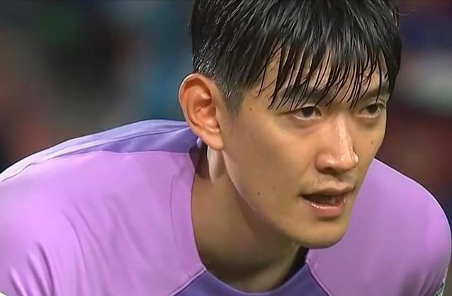 央视播国足pk韩国武磊不传球韦世豪狠颜骏凌稳吴曦要硬