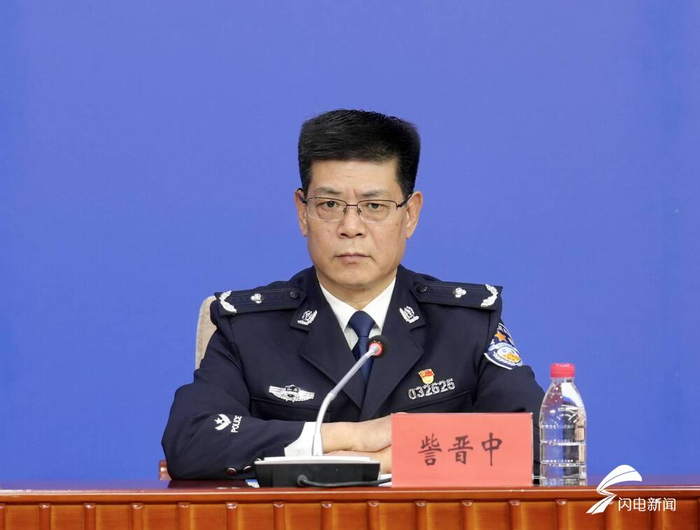 枣庄市公安局党委委员,副局长訾晋中在发布会上介绍,针对冬季发案规律