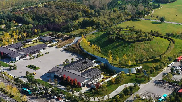 在冬日的阳光下,漫步杜邑遗址公园,感受温馨与宁静