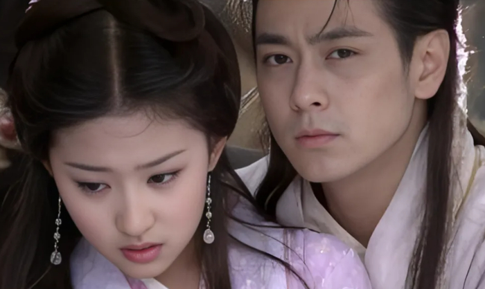 段誉为何出家?与王语嫣无关,只怪金庸删了一位主角,产生了漏洞