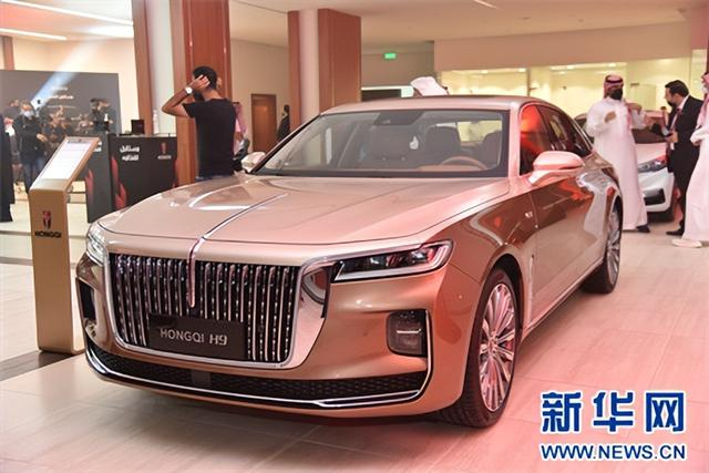 这是2021年6月30日在沙特利雅得的中国一汽红旗旗舰店内拍摄的H9车型。
