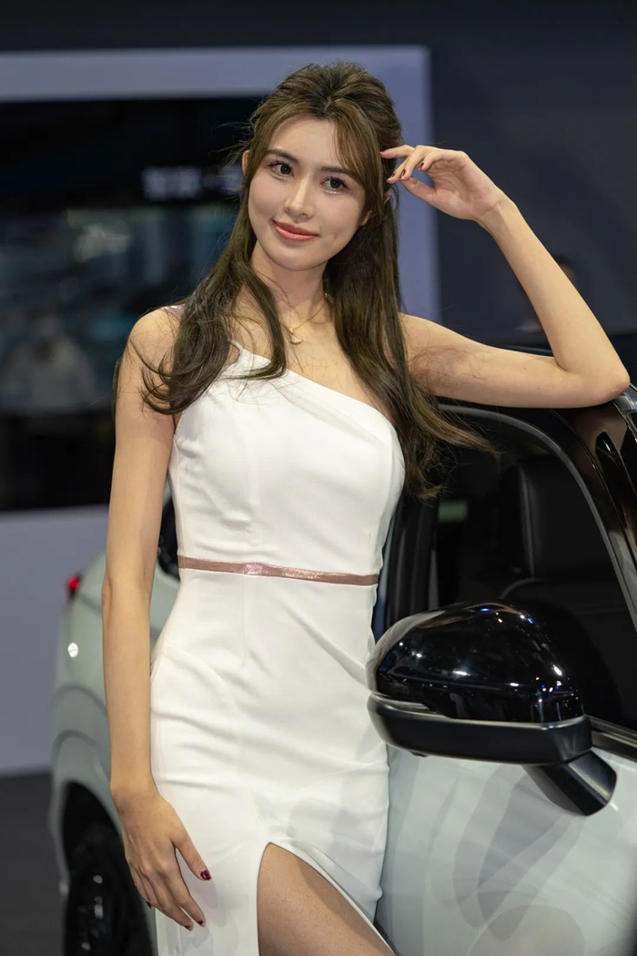 2023广州车展模特高清图