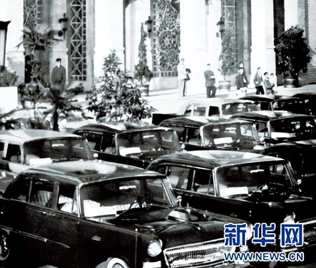 1959年，红旗轿车成为党和国家领导人用车。