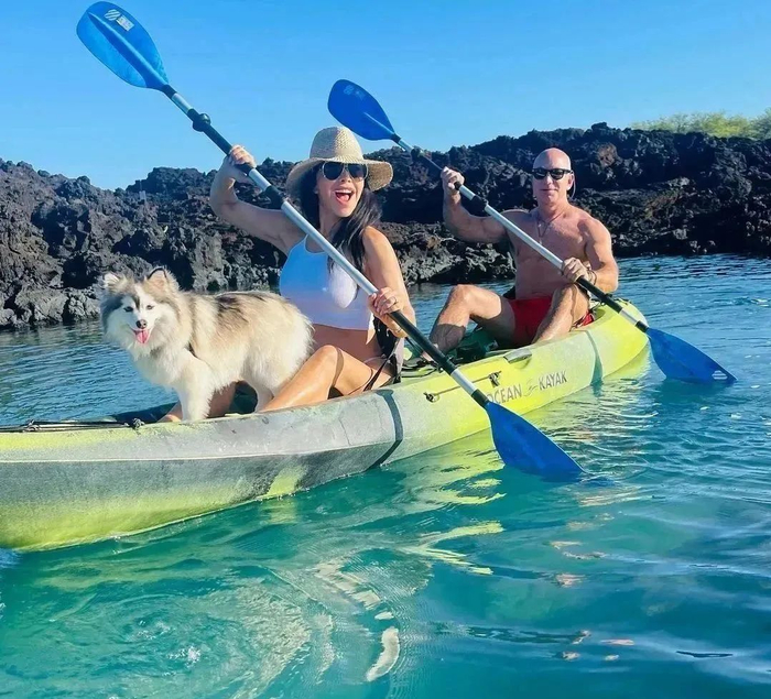 59岁贝佐斯大片秀肌肉背后:6年时间"变身",简直是在逆生长|贝佐斯