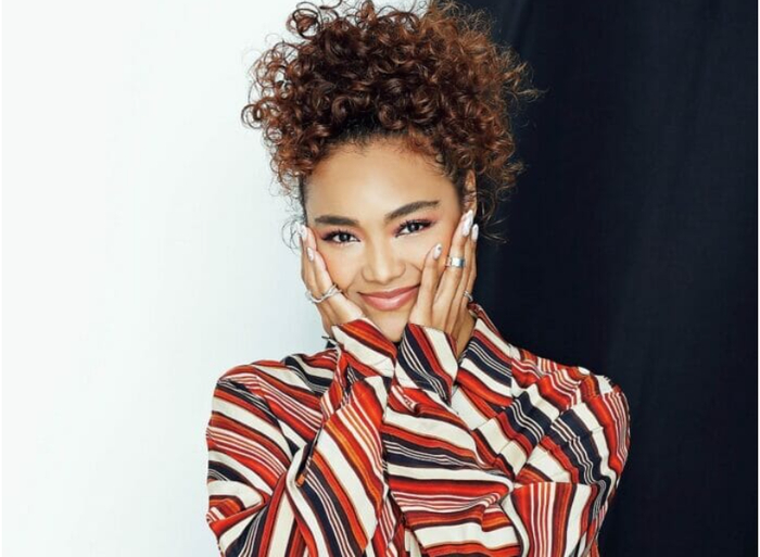 日本人气女歌手crystal kay的母亲就因为一段错误的婚姻而让人生陷入