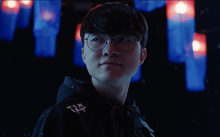 时隔7年再登顶,faker成英雄联盟历史第一人|李相赫|英雄联盟|第一人