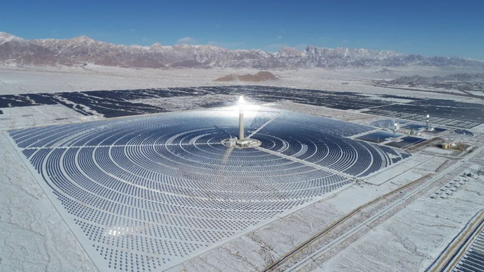 全国首个达产的光热电站——青海中控德令哈50mw