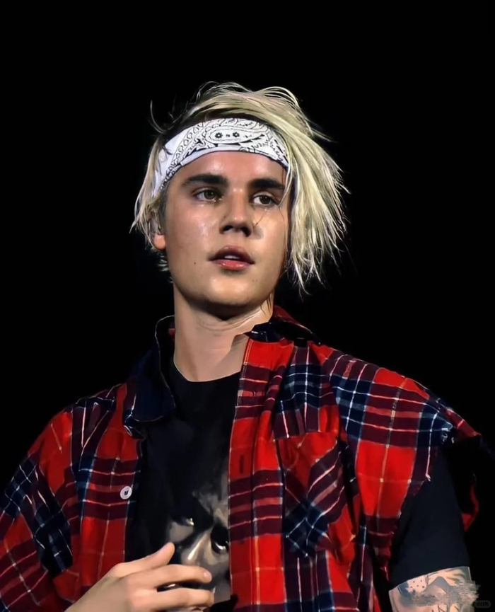 分享一波比伯早前帅照|比伯|海莉_新浪新闻