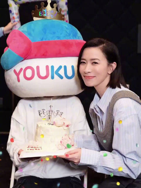 我愿称这个视频为man姐佘诗曼charmaine给我过生日心动版