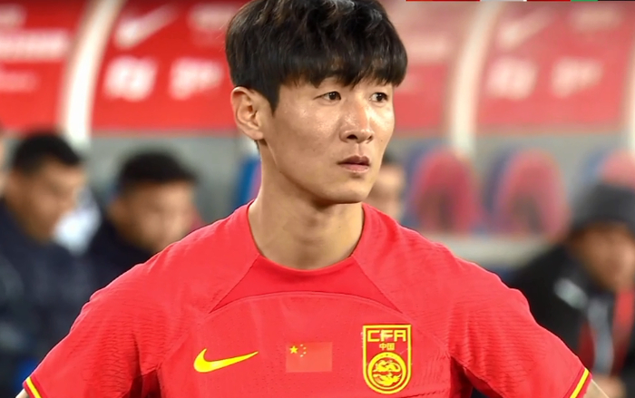 央视直播!国足冲3大纪录,2连胜=超韩国登顶,韩媒:小心韦世豪