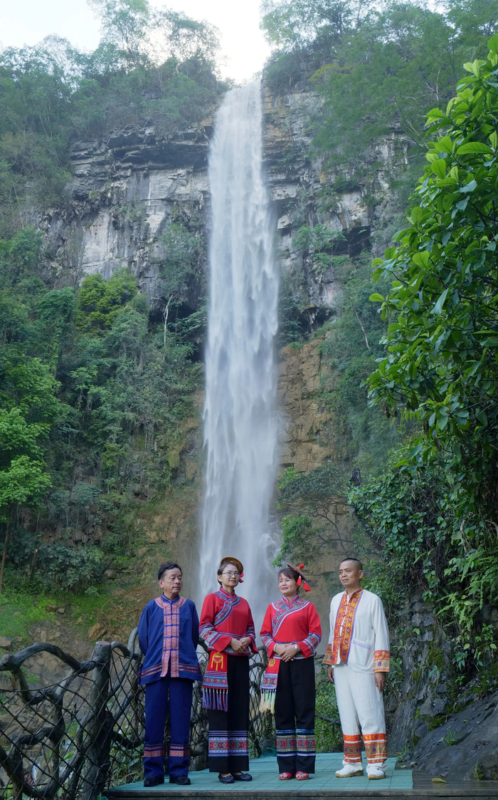 广西全域旅游示范区的世遗环江五香多彩毛南族欢迎您