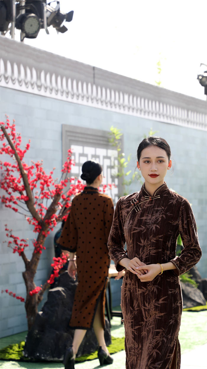 千人实景旗袍秀亮相南宁亭子码头|江南|南宁市|文旅_新浪新闻