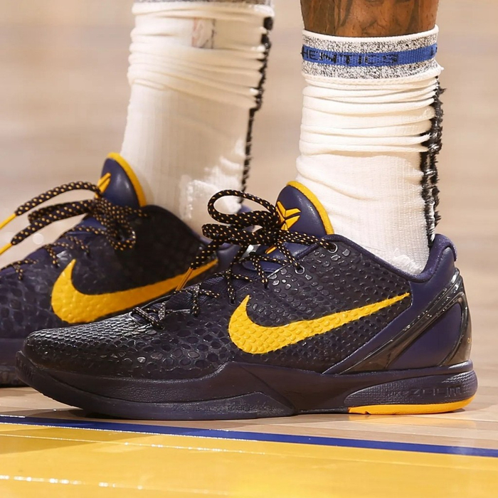 nba上脚合集哈登8新配色亮相这几双kobe是真帅