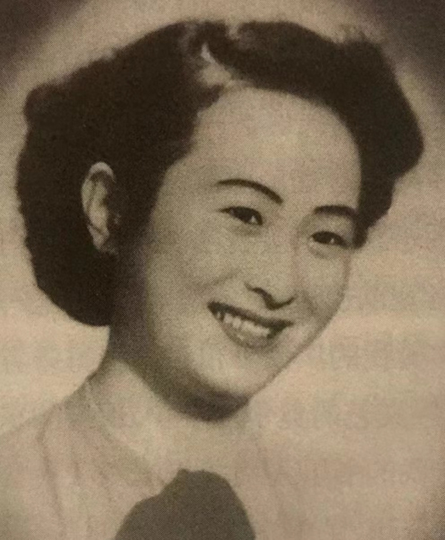 她走了,留下曾经万人空巷的"啼笑因缘"|评弹|啼笑因缘_新浪新闻