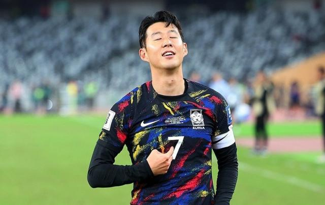 孙兴慜造3球 mvp,裁判惹争议|国足|孙兴慜|mvp_新浪新闻