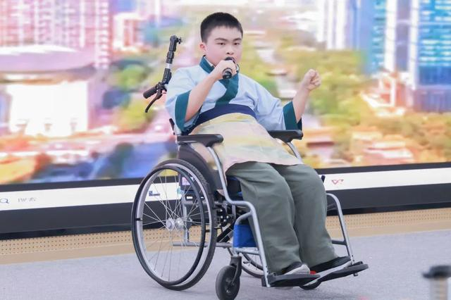 42个作品,102名文艺达人,上海徐汇开展残疾人文艺达人展演