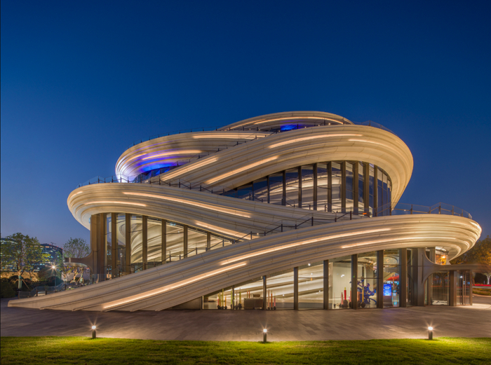 湖滨银泰in77六期正式官宣,深圳世茂深港国际中心项目再次流拍|上海市