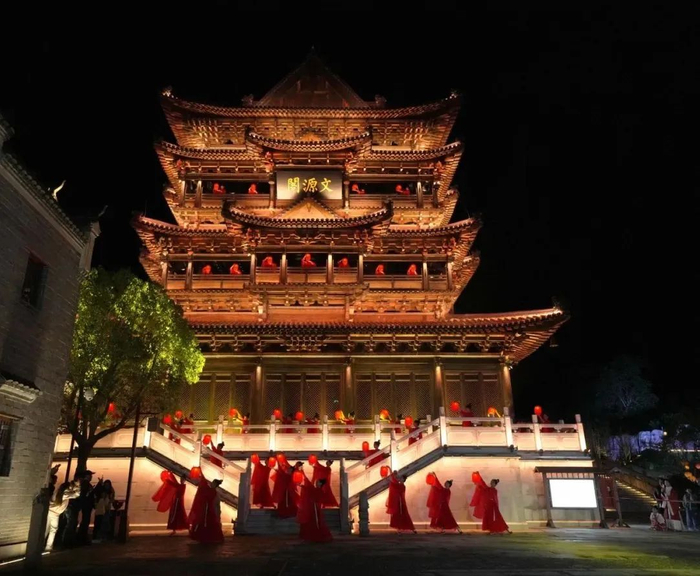 在南平市建阳区考亭古街·武夷梦华盛大举行,营造宋代民间集市沉浸式