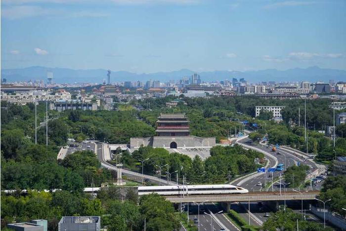 打造進京最美廊道車窗外鐵路沿線變身風景線