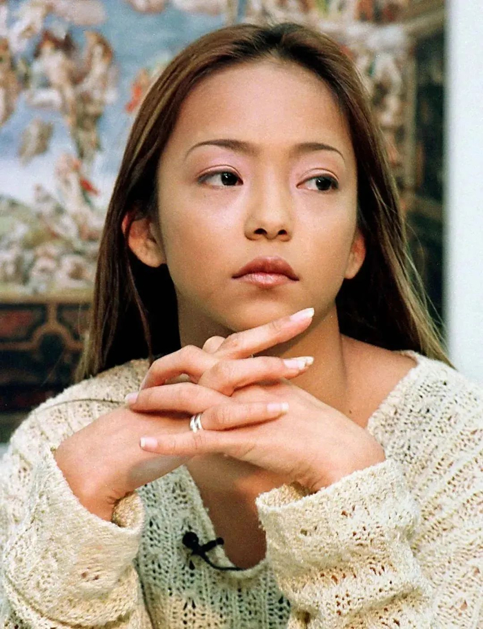安室奈美惠下架全数音乐作品,引歌迷哀嚎!|安室奈美惠|天后_新浪新闻
