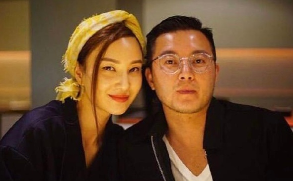 郑希怡结婚十周年分享与老公的初次接触……|郑希怡_新浪新闻