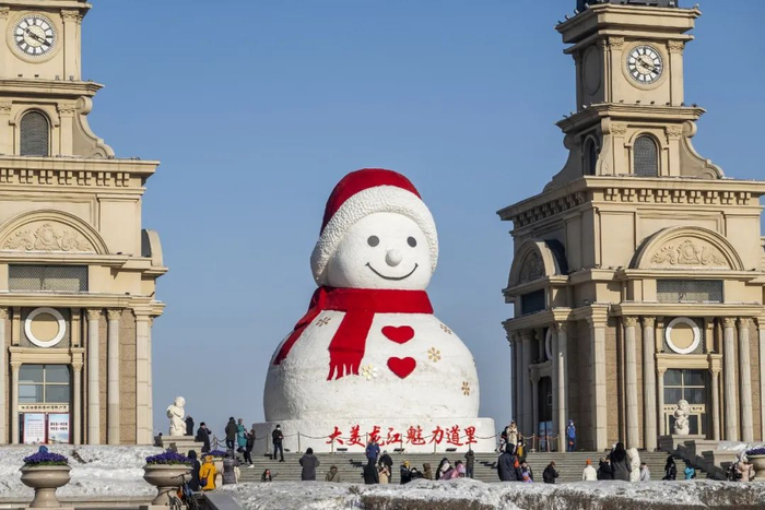 央视倾力推介冰雪之城不是北极去不起哈尔滨更有性价比