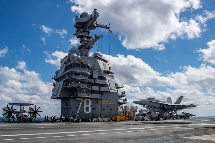 采取“双阶段”交付法的“福特”号至今不具备F-35C的完全使用能力