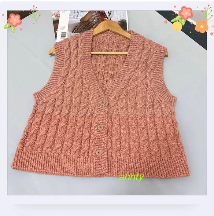 扭扭糖背心,云纹女士扭麻花开襟马甲(附编织说明)|马甲_新浪新闻