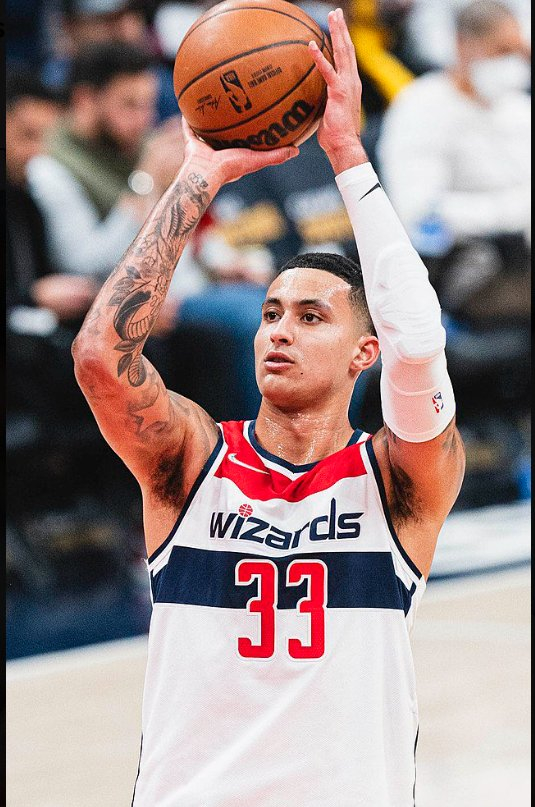 库兹马:普尔原来是第三,第四选择,现在承担更多责任|奇才|库兹马_新浪