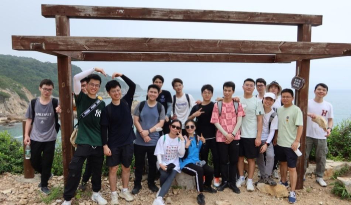 图 ǀ 马将教授团队成员（来源：马将）