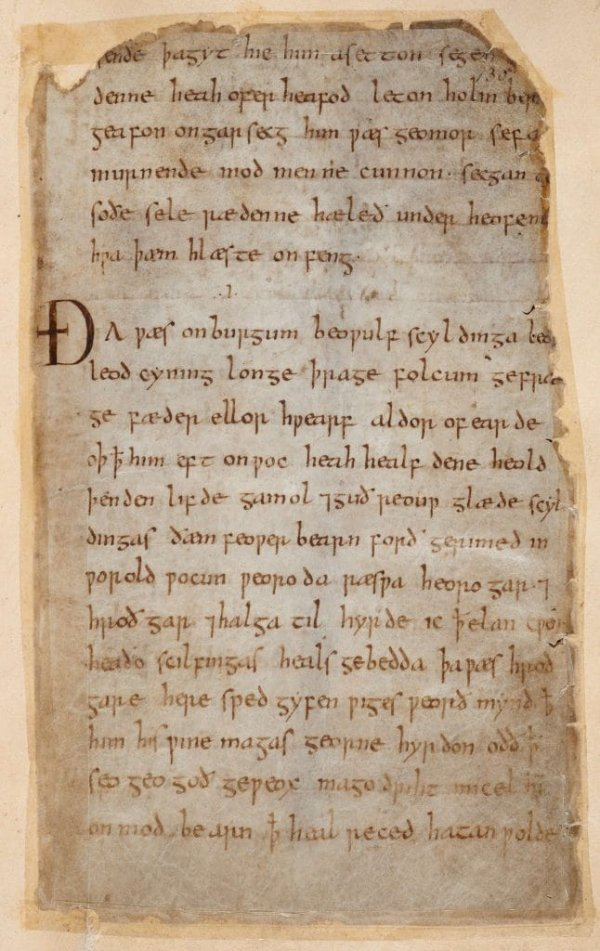 《贝奥武甫》手稿