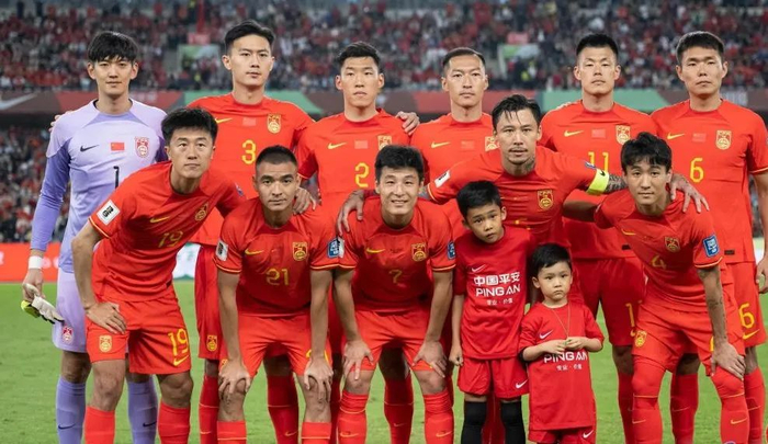 中国队首发阵容