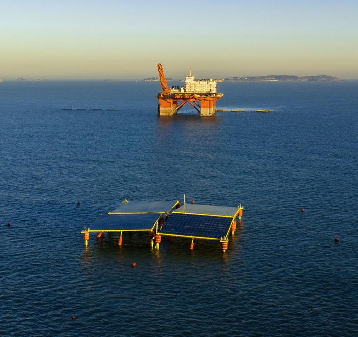 海上光伏有了"试验场",全国首个海上浮式光伏实证基地烟台启运|中集