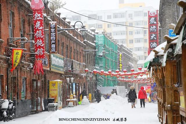 中华巴洛克街区改造过去了十多年,多少有了些岁月风霜的感觉桃花巷