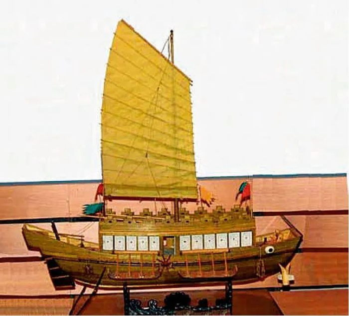 海鹘船复原模型