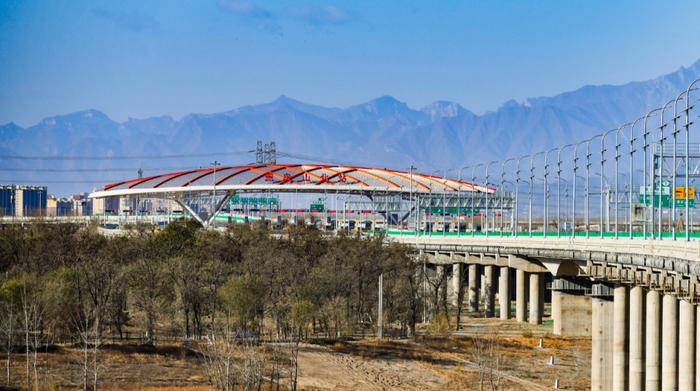 京雄高速五環至六環段主體完工西南五環至雄安新區1小時達