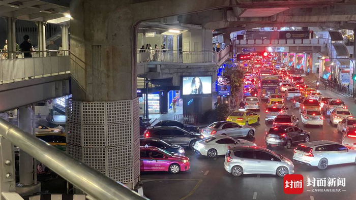 ���ѱ��ϵķ��ֻ�����������һ��