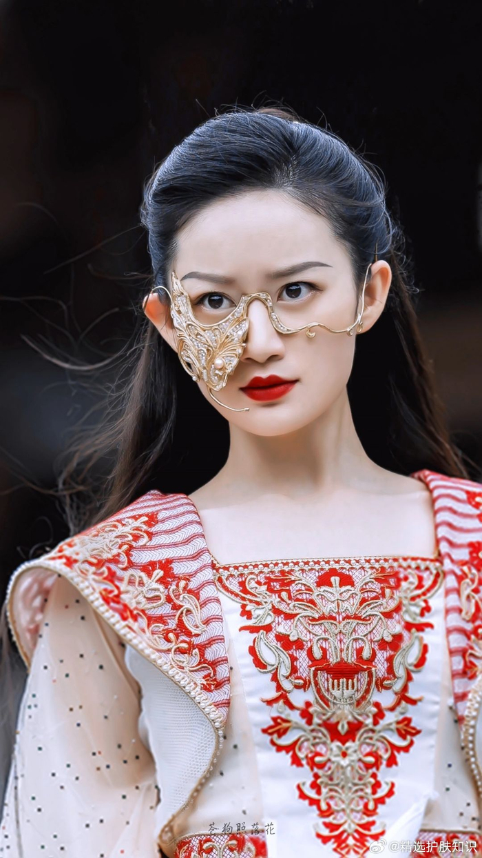 看到胡连馨这个写真造型……|白蛇|驭鲛记|郭晓婷_新浪新闻