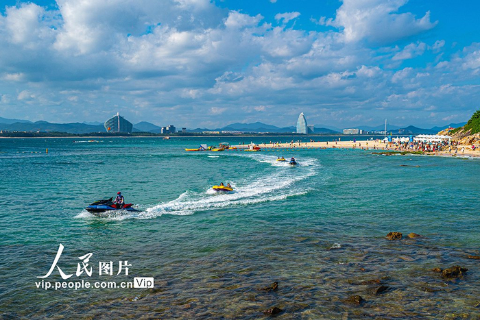 海南三亚秋冬海岛游升温蜈支洲岛人气旺