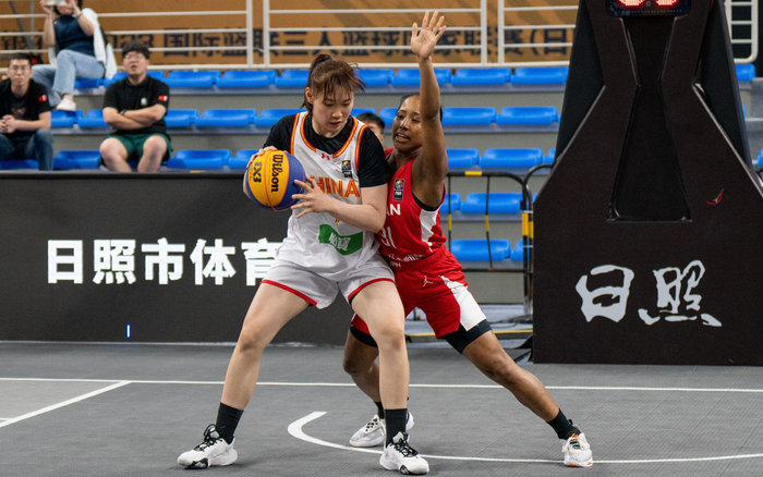 为了直通巴黎攒积分，王馨雨为中国三人女篮U23队征战。  受访者供图